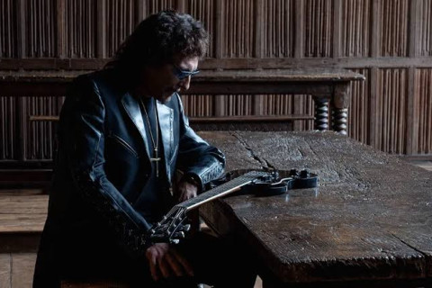 Tony Iommi (Black Sabbath) anuncia “From the Dark”, su nuevo disco en solitario con Jørn Lande en la voz, a pocas horas de un inminente estreno