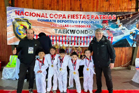 Taekwondo Tangun Paillaco brilla en Valdivia: cinco pequeños taekwondistas conquistaron cinco medallas de oro
