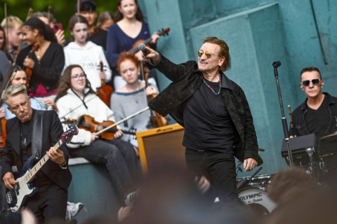 U2 ensaya para su nueva gira por estadios, con Larry Mullen Jr. de vuelta tras someterse a una cirugía
