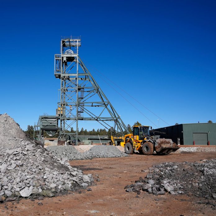 4LZCUQAWV5FZHITW46UJYQI2LM